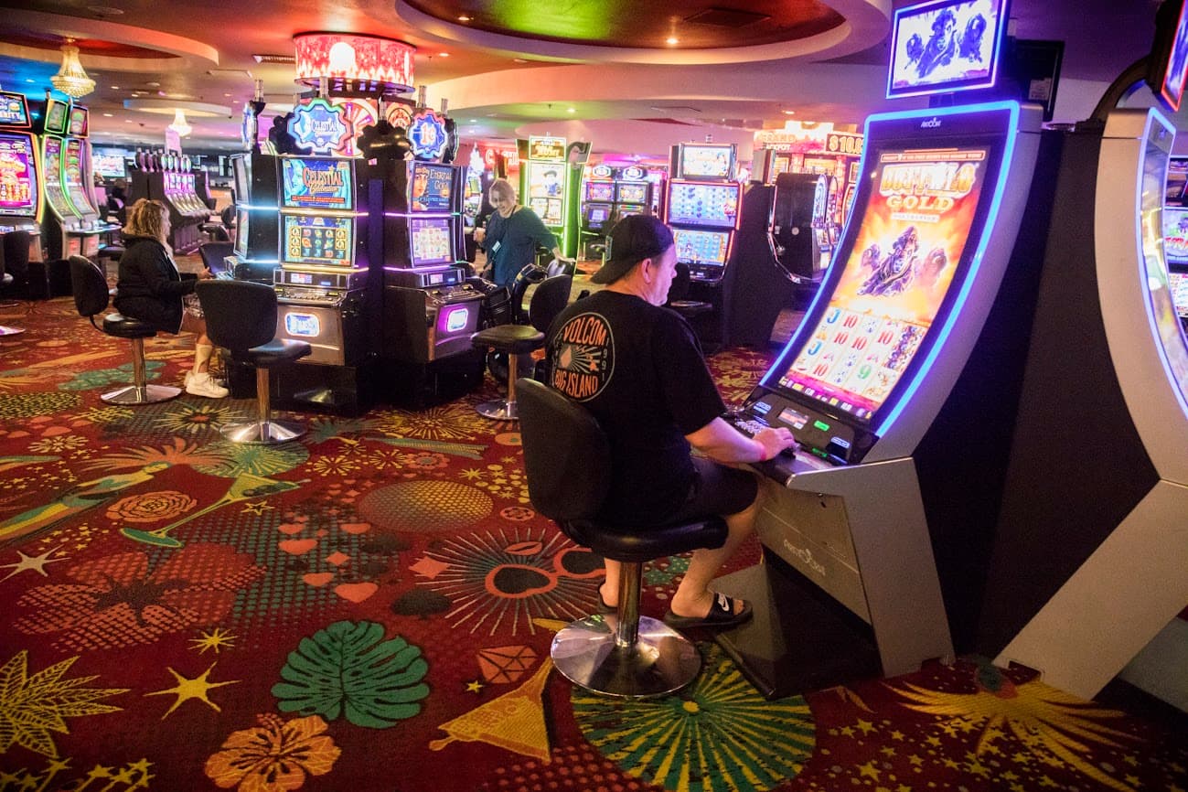Perkembangan Komunitas Slot Online di Dunia Maya
